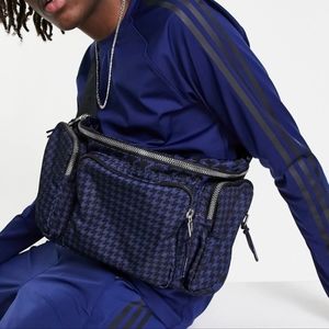 IVY PARK Blue Houndstooth Bag